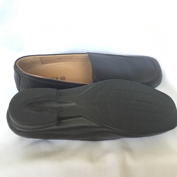👠Size 7 Brown Leather “Comfort Performance” Loafer - Picture 4 of 4